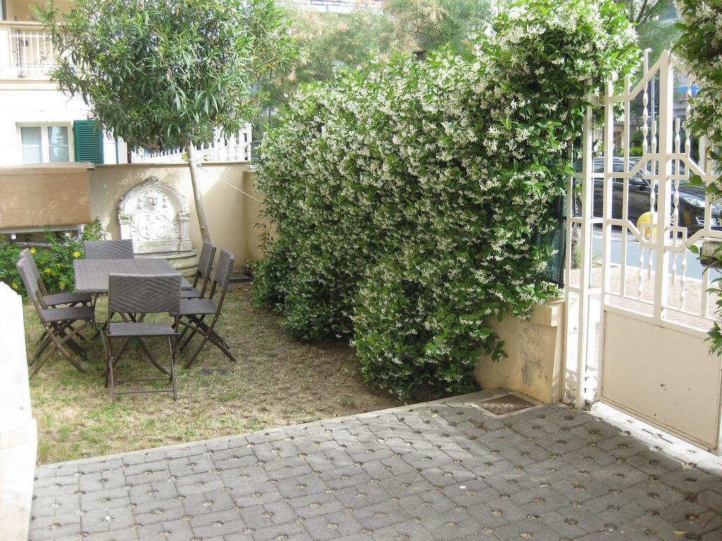 Appartamento In Villa Pesaro Pokoj fotografie