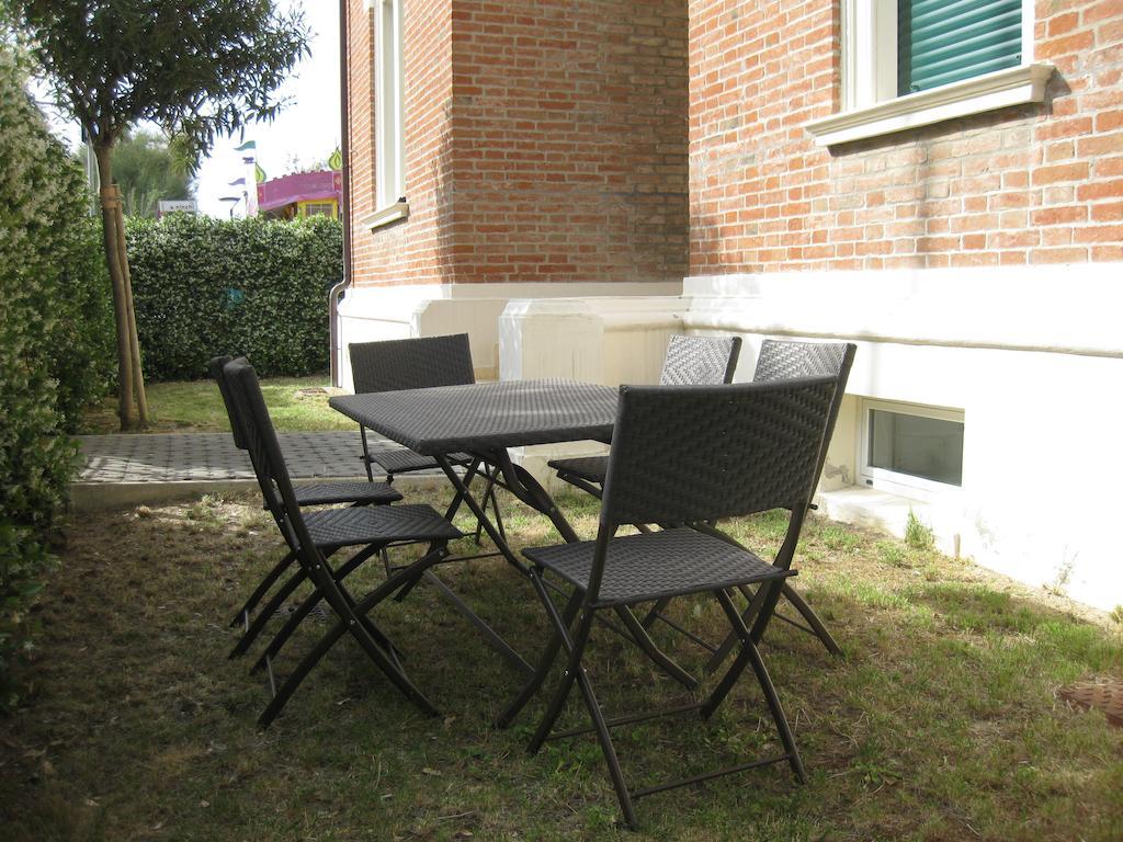 Appartamento In Villa Pesaro Pokoj fotografie